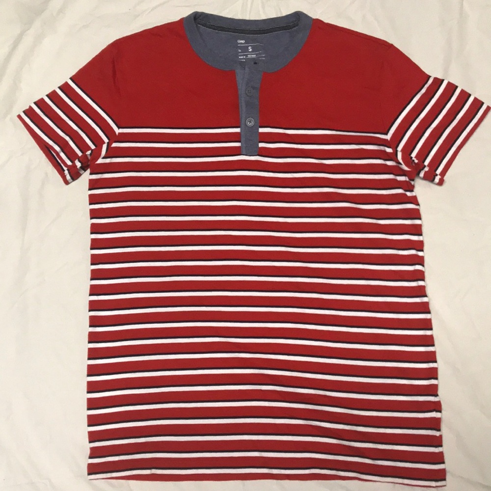 Gap T-shirt, SZ Small